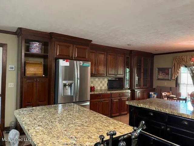 $299,000 | 1360 Airport Road, Magee, MS 39111