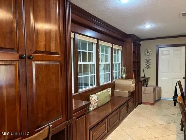 $299,000 | 1360 Airport Road, Magee, MS 39111