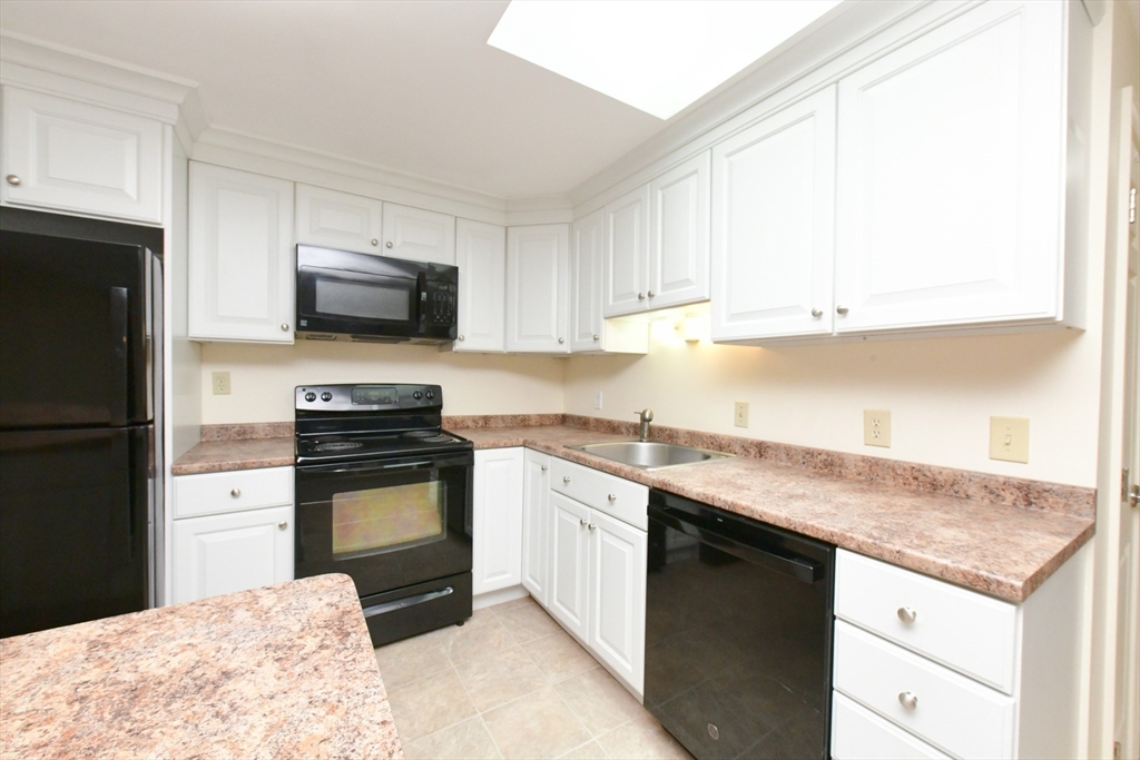 49 Chase Road Sandwich, MA 02537 - Photo 11 of 41