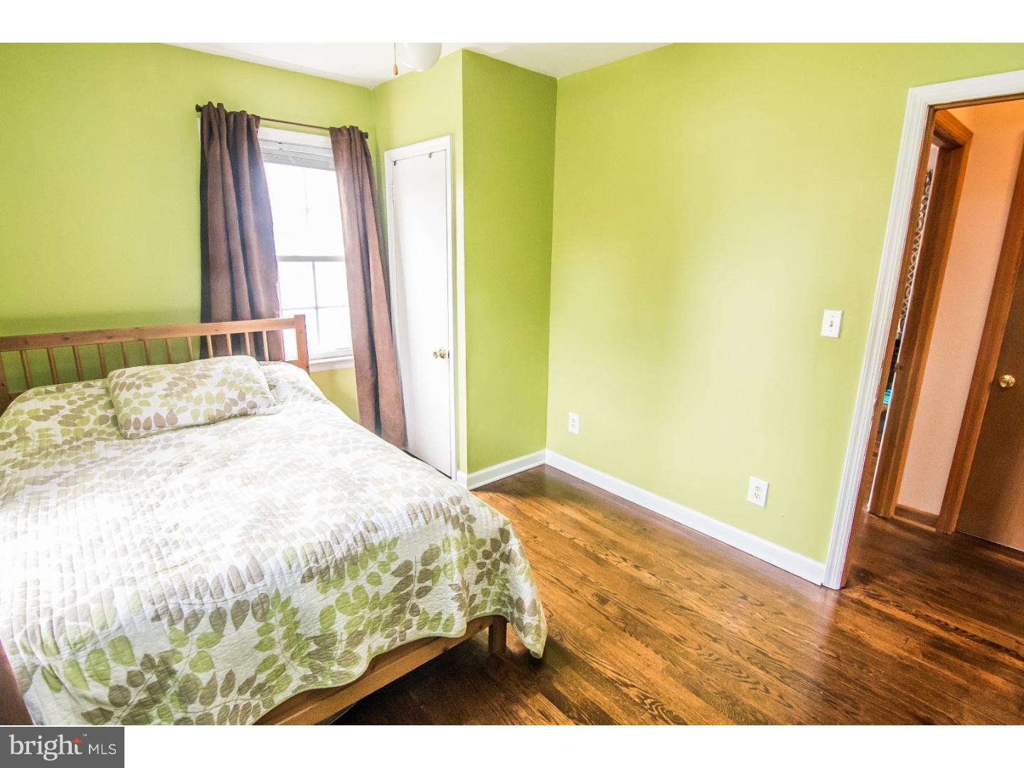 29 Collins Road Mercerville, NJ 08619 - Photo 13 of 25