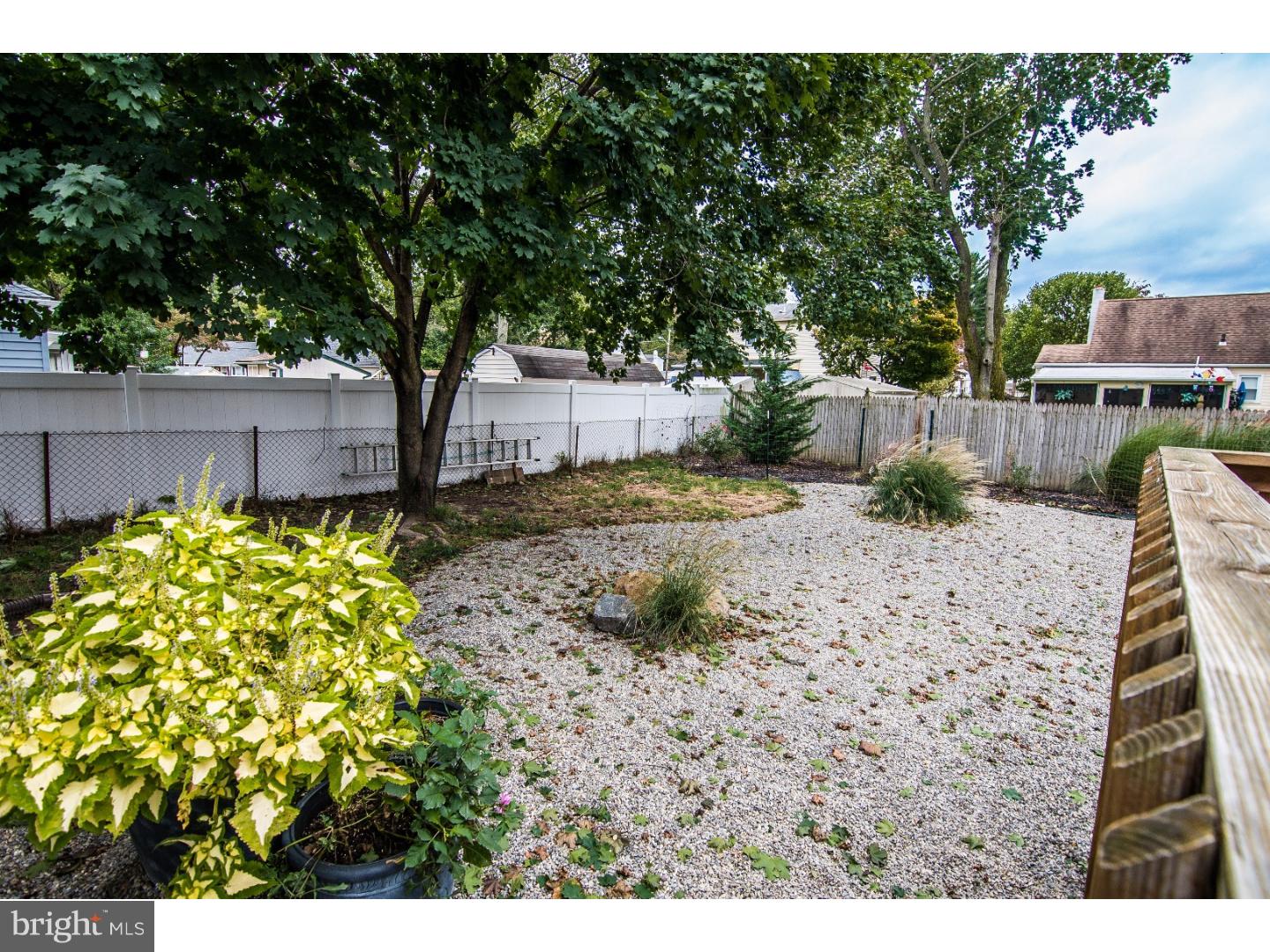 29 Collins Road Mercerville, NJ 08619 - Photo 21 of 25