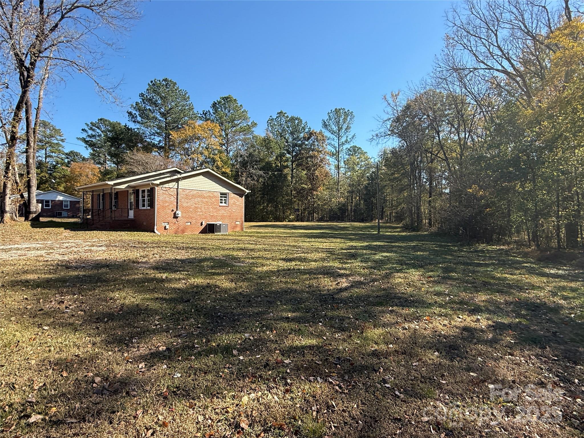 1154 Stringfellow Road Chester, SC 29706 - Photo 3 of 19 a house view with garden space