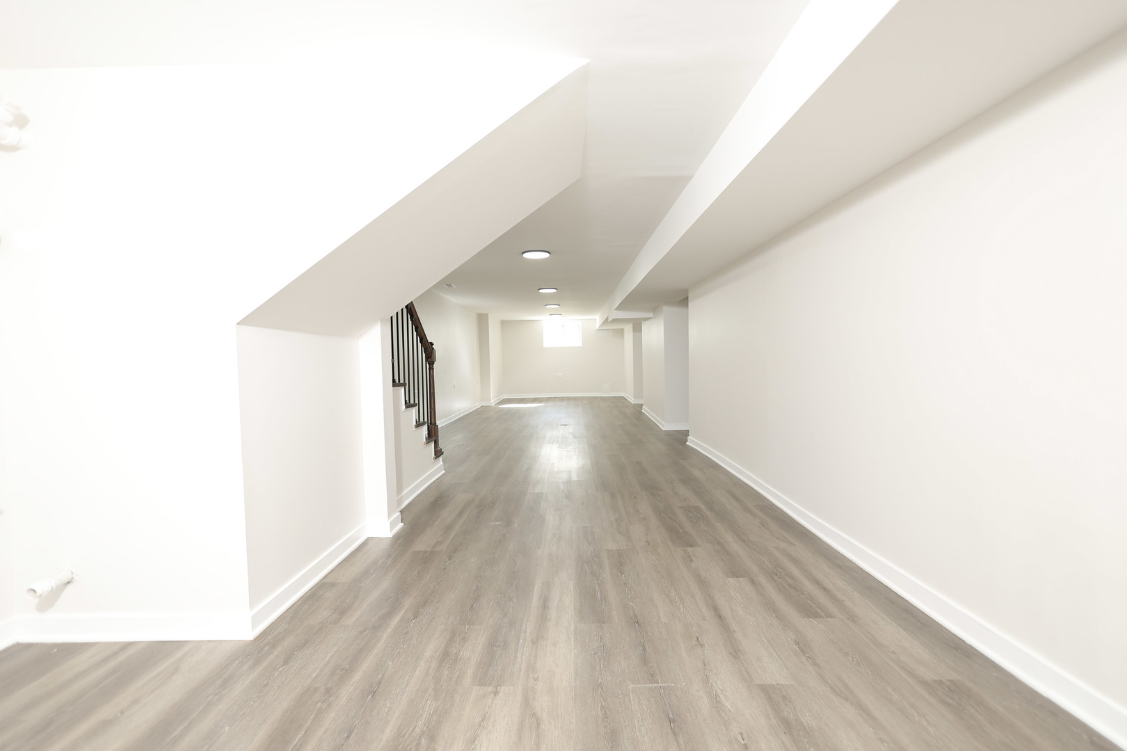 1724 West 105th Street Chicago, IL 60643 - Photo 24 of 34 a view of gallery with wooden floor