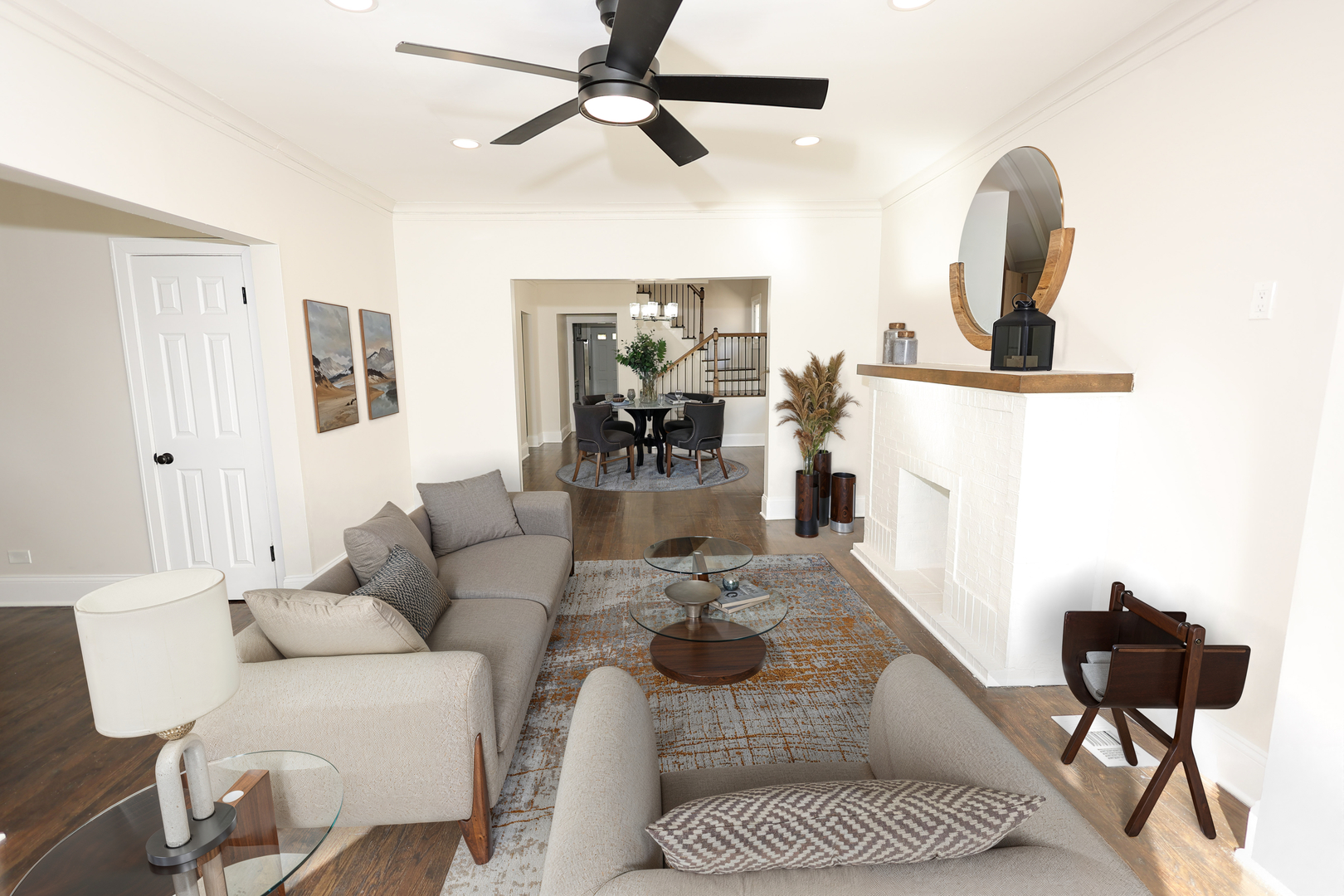1724 West 105th Street Chicago, IL 60643 - Photo 4 of 34 a living room with furniture