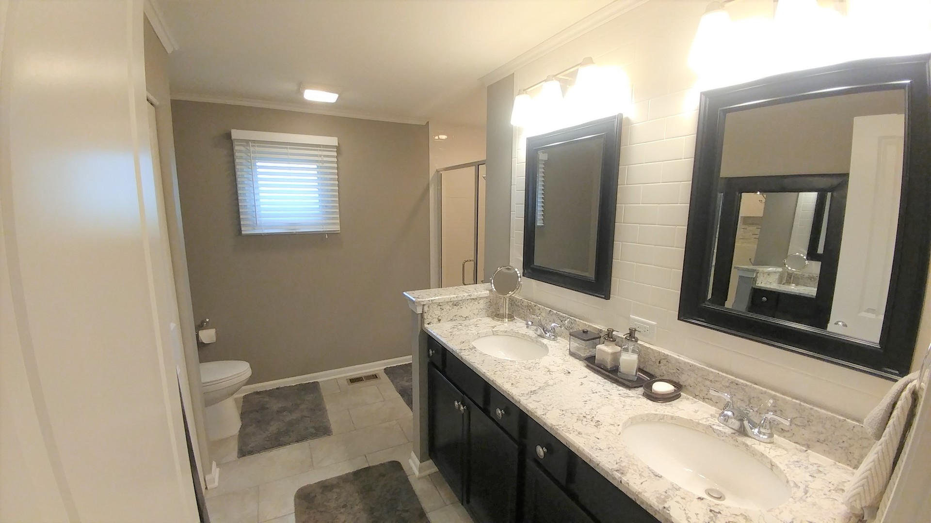 812 Carlisle Road Batavia, IL 60510 - Photo 8 of 34