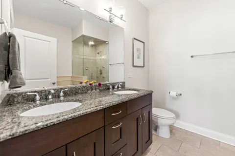 $925,000 | 2060 North Stave Street, Unit 2, Chicago, IL 60647