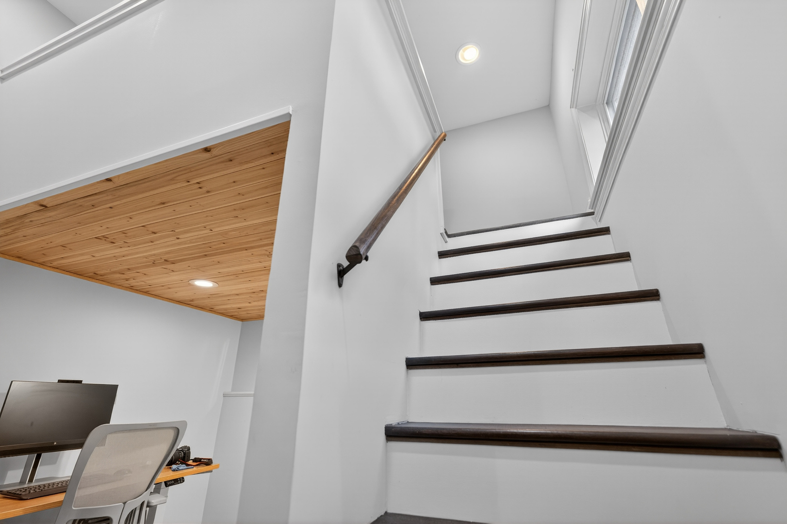 2060 North Stave Street, Unit 2 Chicago, IL 60647 - Photo 28 of 31