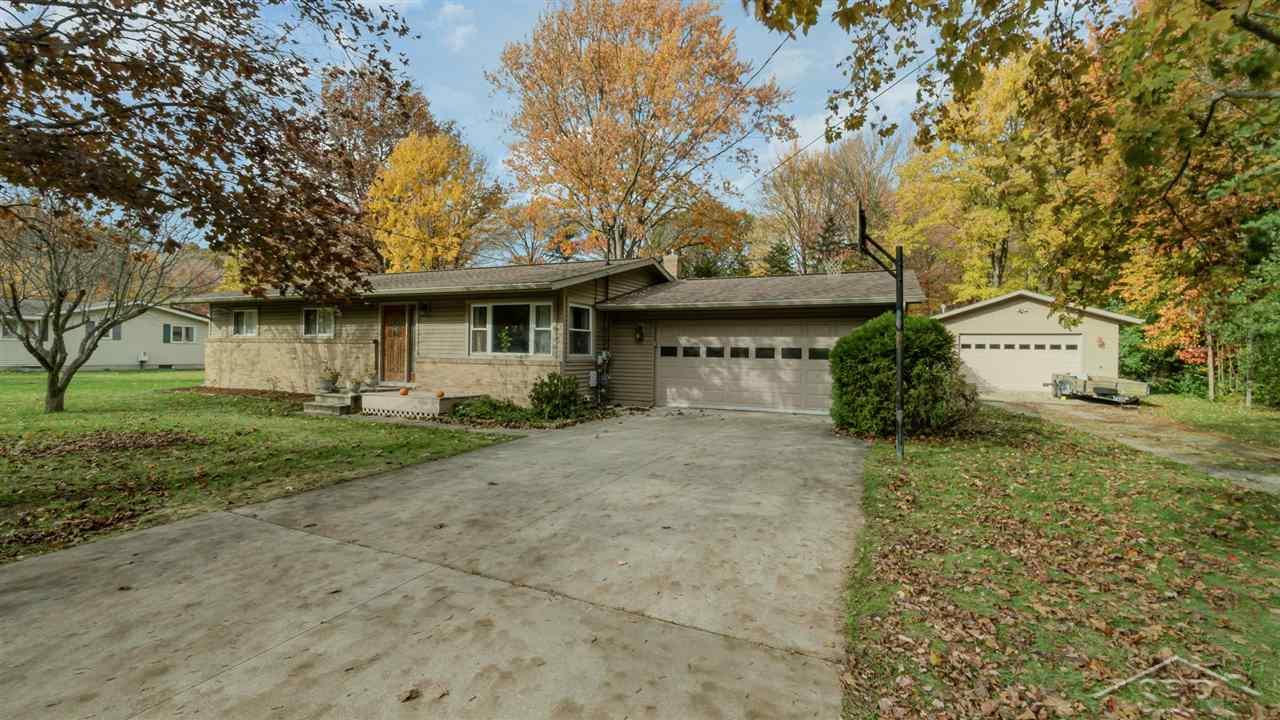 2339 East Ashby Road Midland, MI 48640 - Photo 2 of 25 50060186-1.JPG