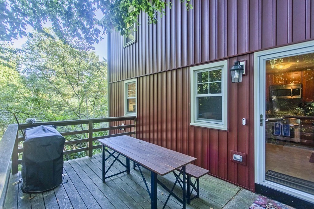 15 Old Farm Road Belchertown, MA 01007 - Photo 2 of 37 Gallery Image 2