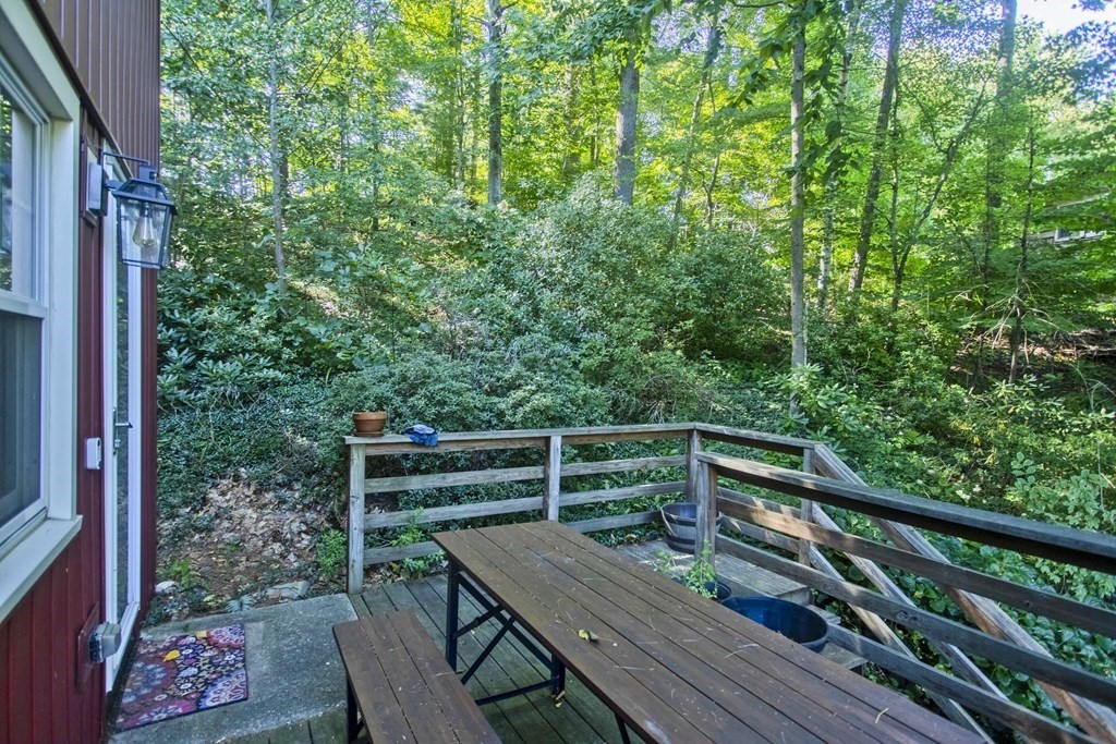 15 Old Farm Road Belchertown, MA 01007 - Photo 3 of 37 Gallery Image 3