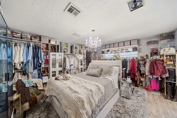 $3,200 | 4202 Black Locust Drive, Houston, TX 77088