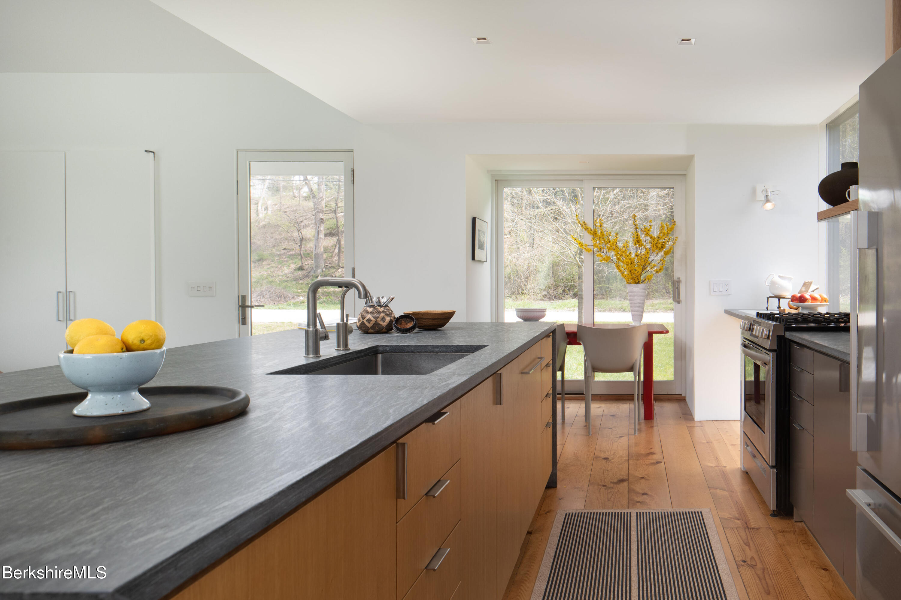856 Barnum Street Sheffield, MA 01257 - Photo 11 of 34 Kitchen
