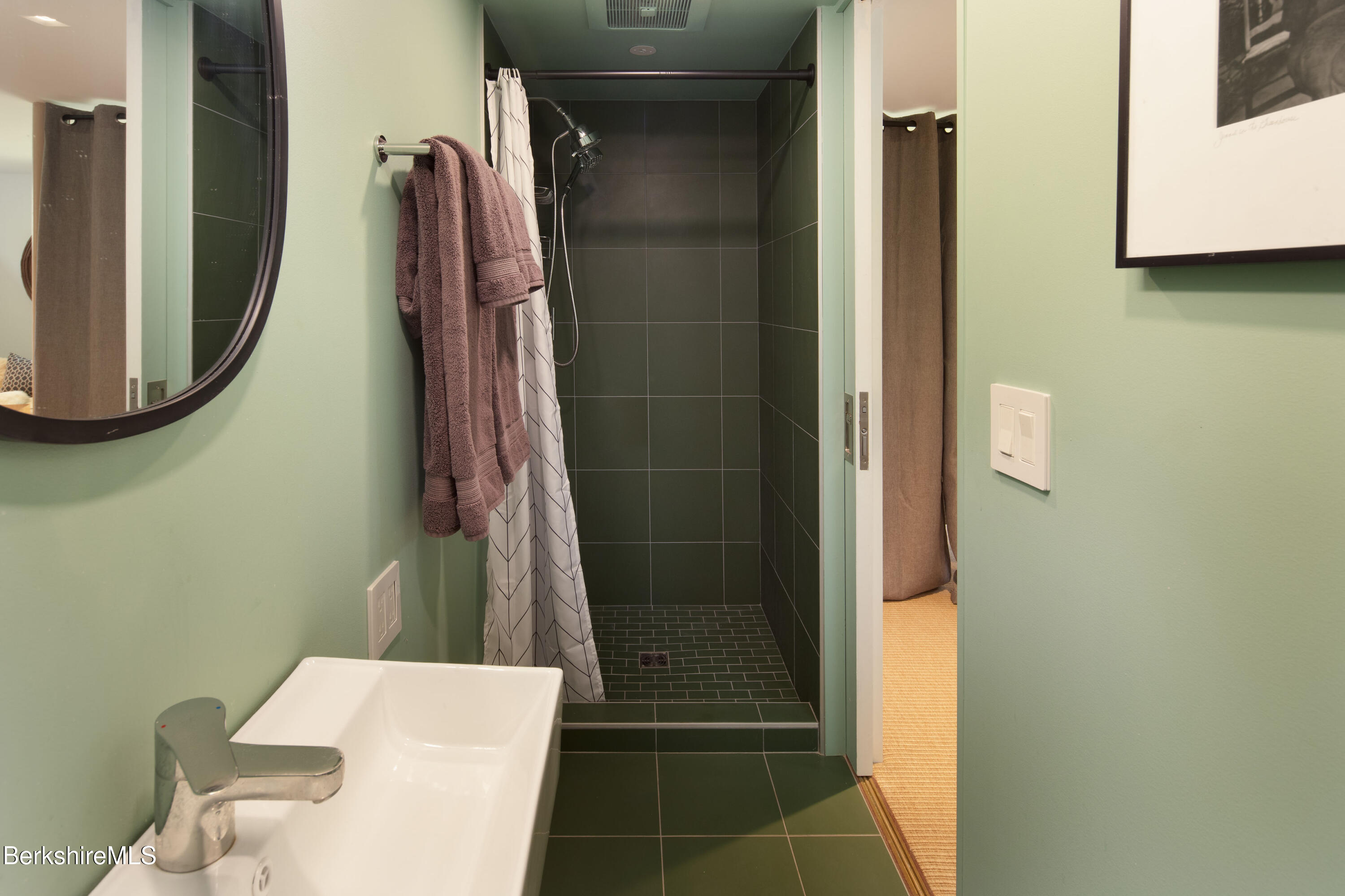 856 Barnum Street Sheffield, MA 01257 - Photo 31 of 34 Lower Level Bath