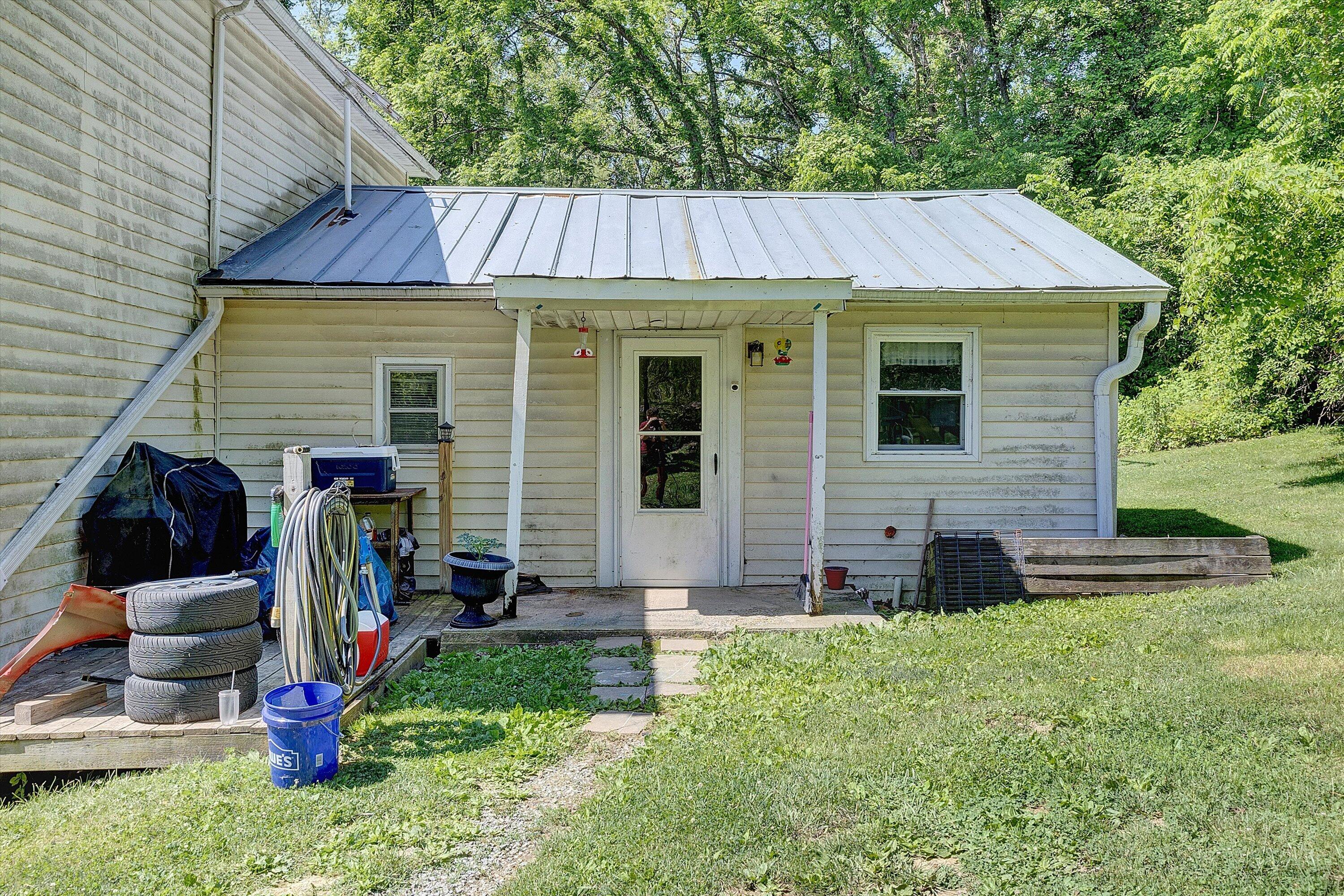 16287 Indian Draft Road Millboro, VA 24460 - Photo 20 of 21 20-SGP--17