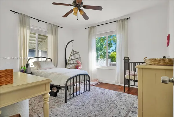 $8,800 | 820 West 43rd Court, Miami Beach, FL 33140