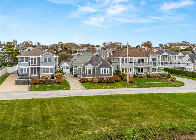 $35,000 | 112 Esplanade, Middletown, RI 02842