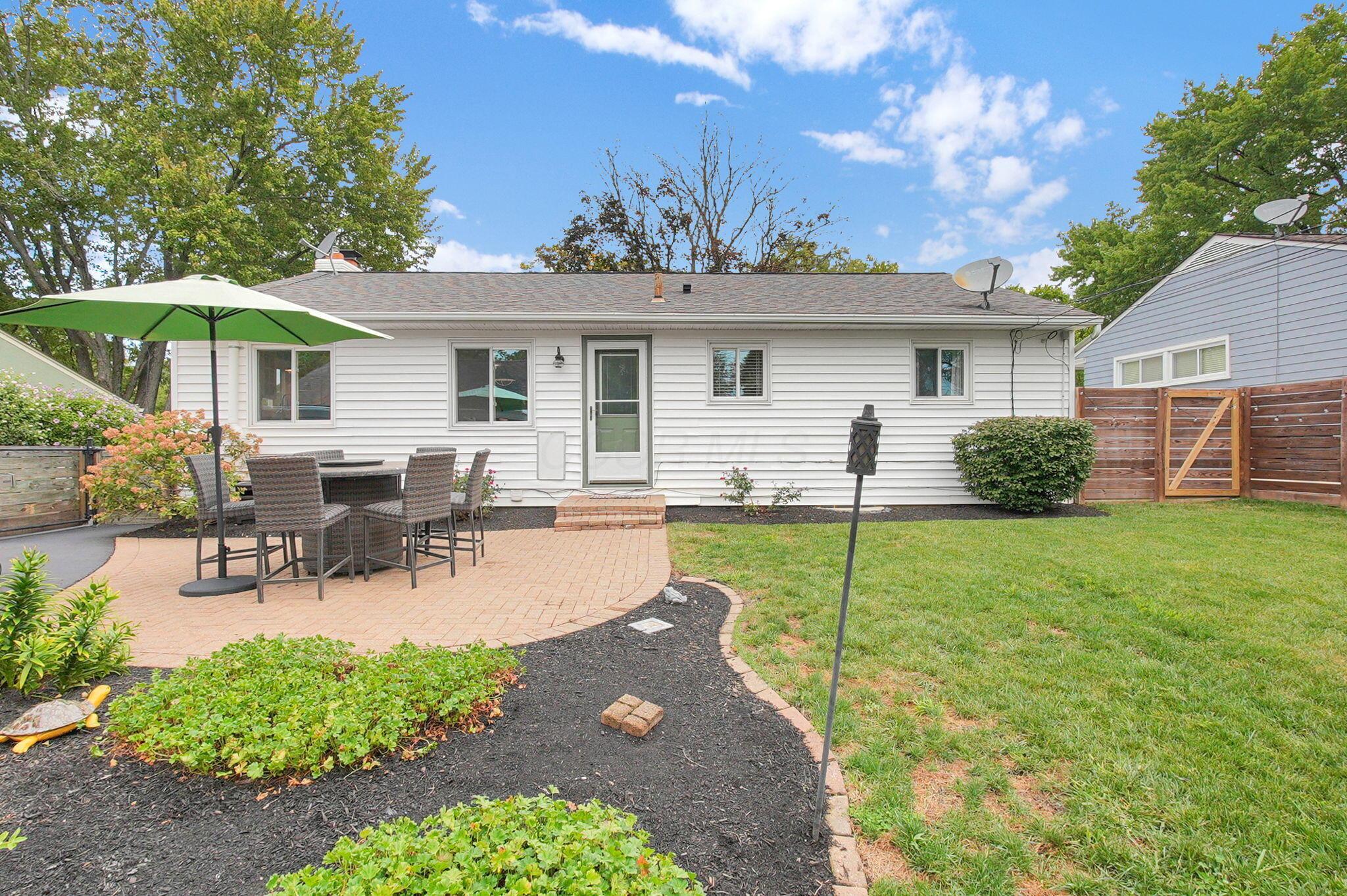 2737 Cranford Road Columbus, OH 43221 - Photo 26 of 44 2737 Cranford Realtor BethanyB back 3