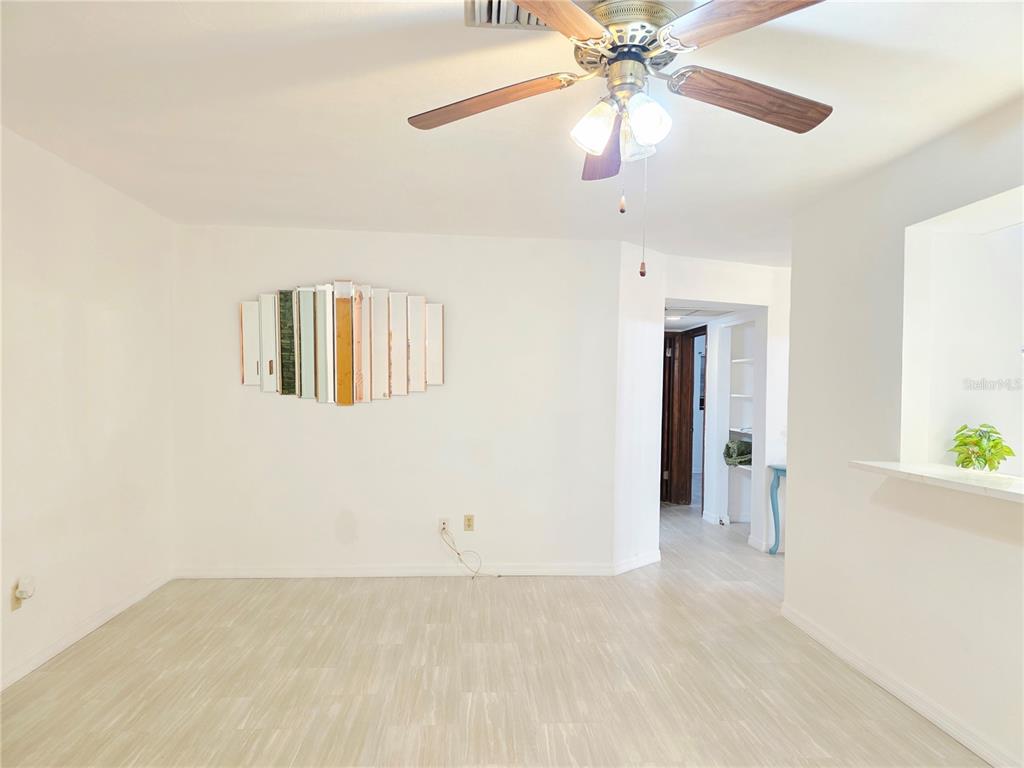 164 Pinewood Avenue Clearwater, FL 33765 - Photo 35 of 54