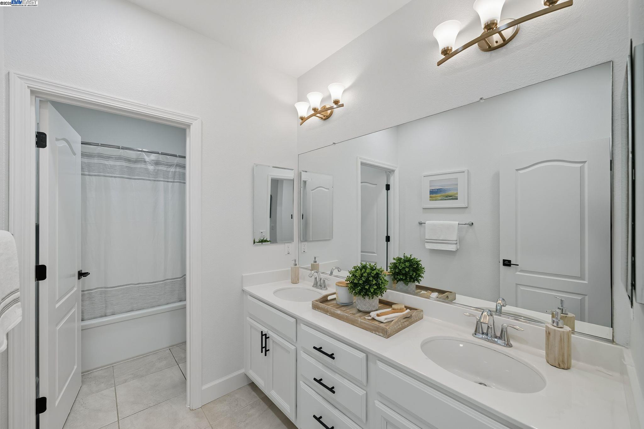 3005 Vittoria Loop Dublin, CA 94568 - Photo 16 of 37