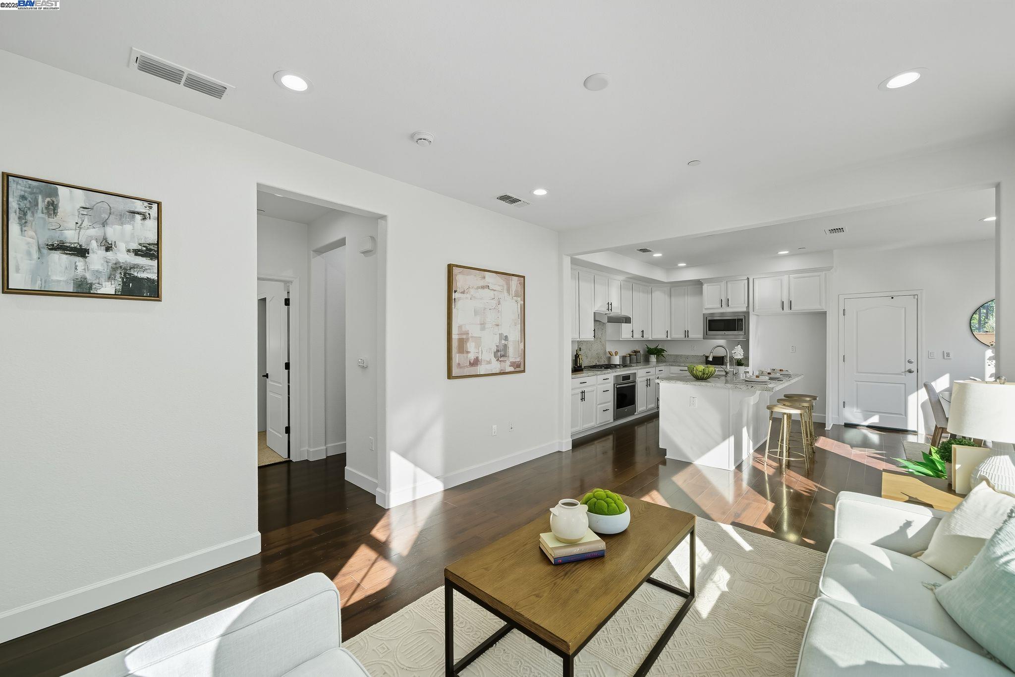 3005 Vittoria Loop Dublin, CA 94568 - Photo 2 of 37