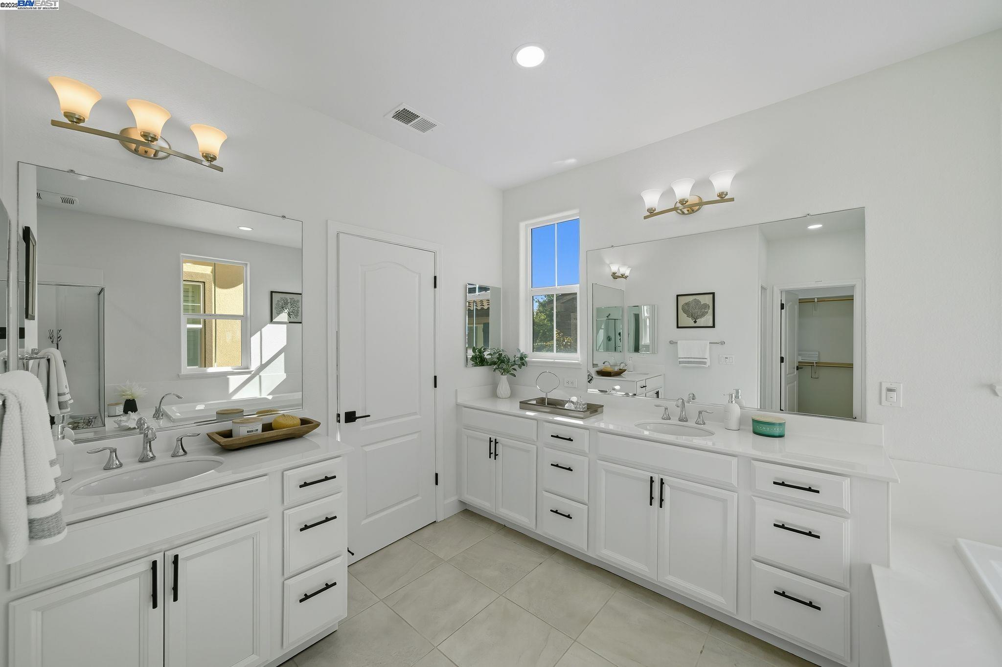 3005 Vittoria Loop Dublin, CA 94568 - Photo 23 of 37