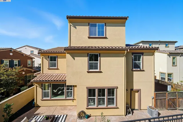 $1,590,000 | 3005 Vittoria Loop, Dublin, CA 94568