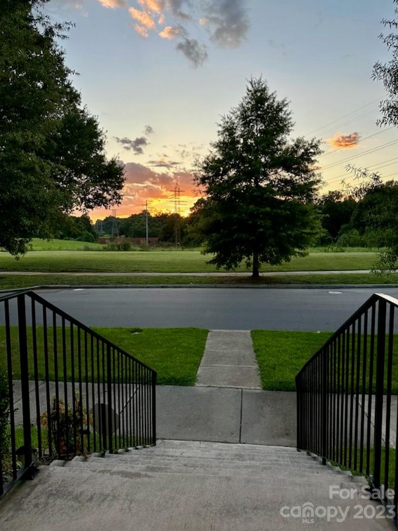 2634 Double Oaks Road Charlotte, NC 28206 - Photo 41 of 48 a view of outdoor space and yard