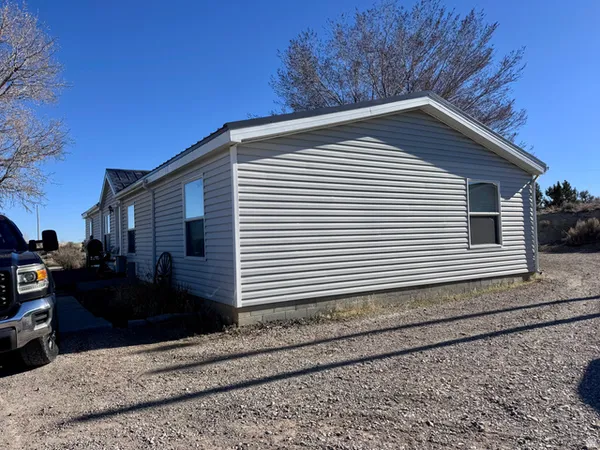 $450,000 | 2439 Highway 40, Vernal, UT 84078