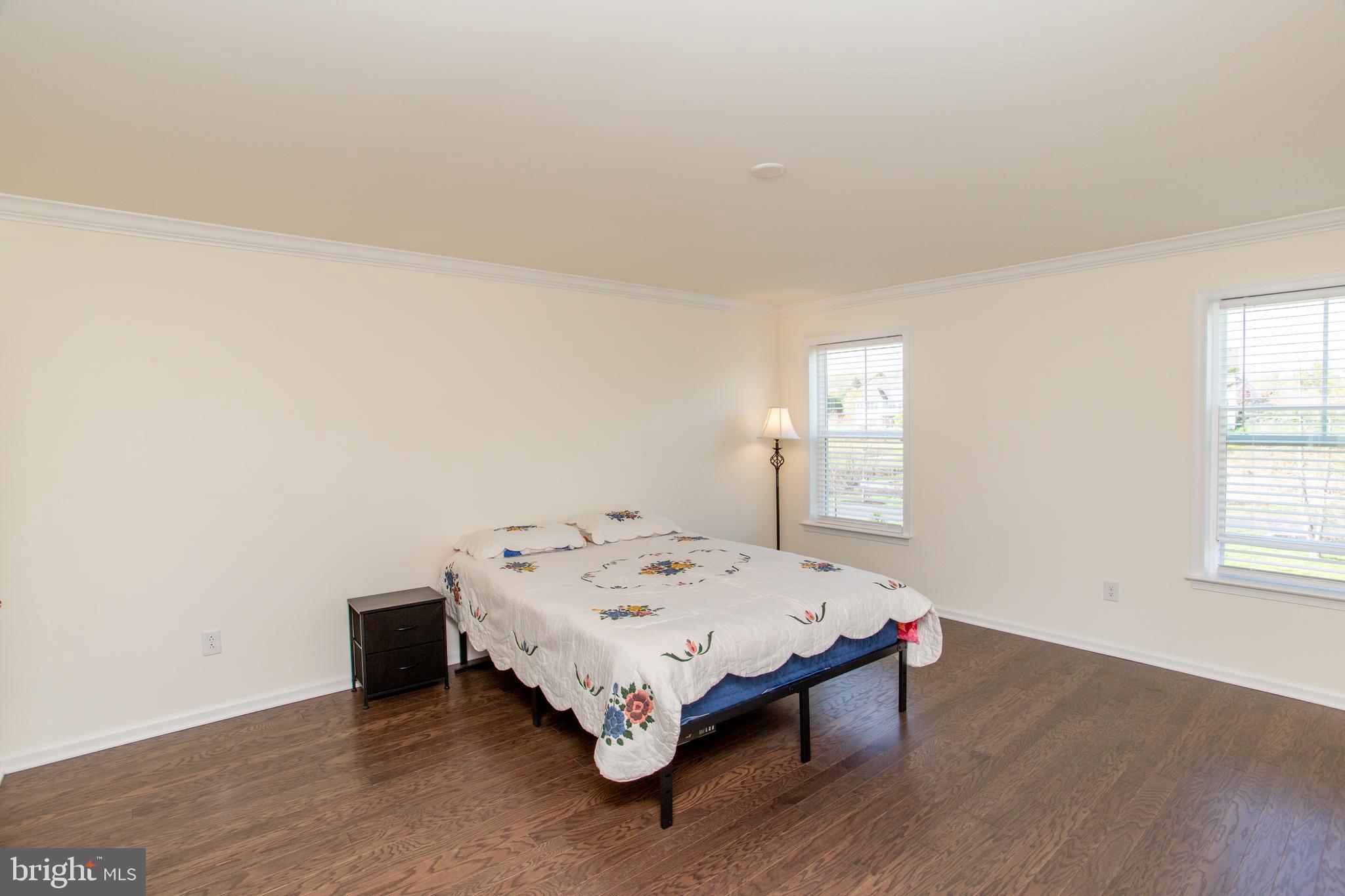 44 Parry Way Warminster, PA 18974 - Photo 9 of 36 Primary Bedroom