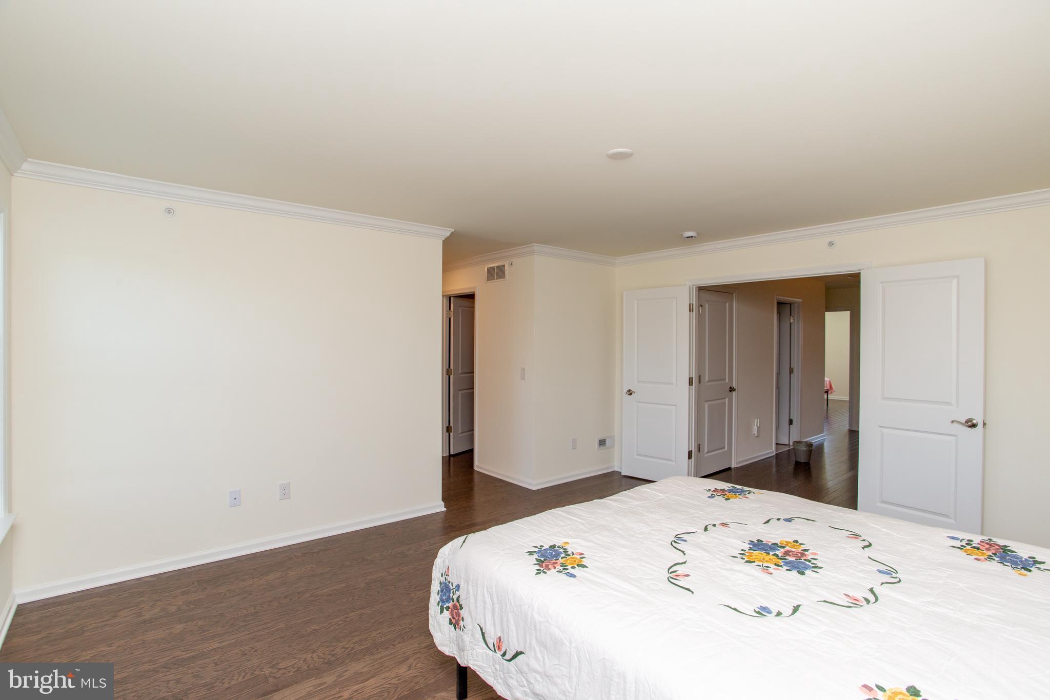 44 Parry Way Warminster, PA 18974 - Photo 10 of 36 Primary Bedroom