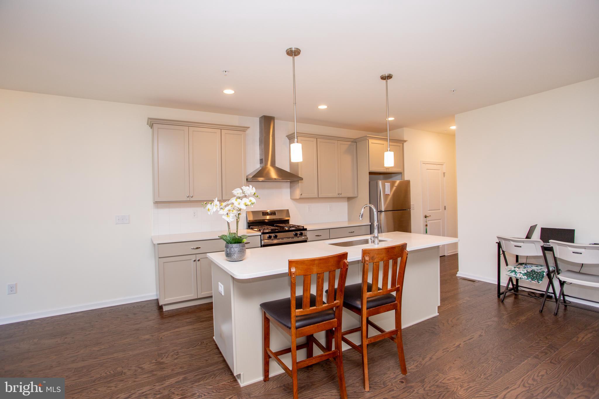 44 Parry Way Warminster, PA 18974 - Photo 3 of 36 Kitchen