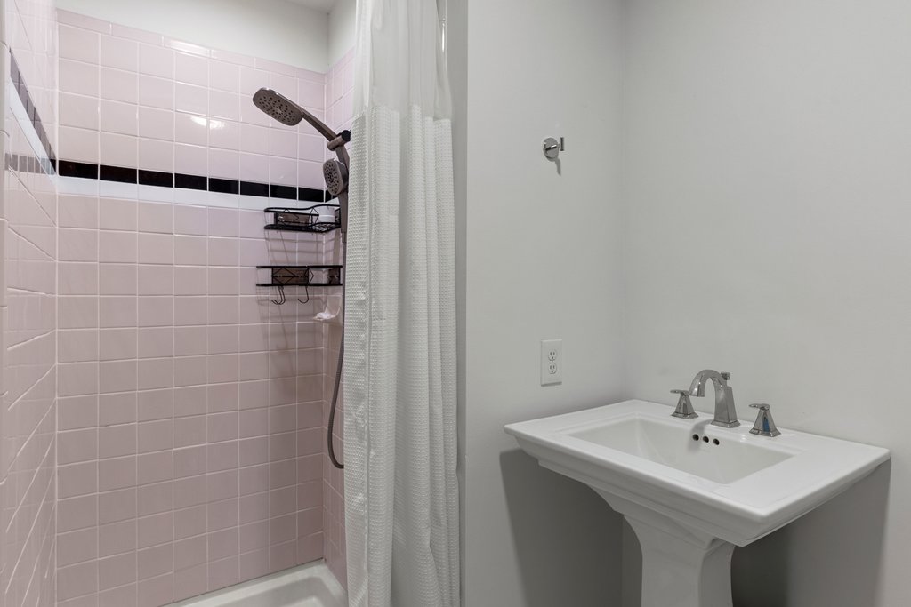 710 Colorado Street, Unit 4H Austin, TX 78701 - Photo 18 of 25