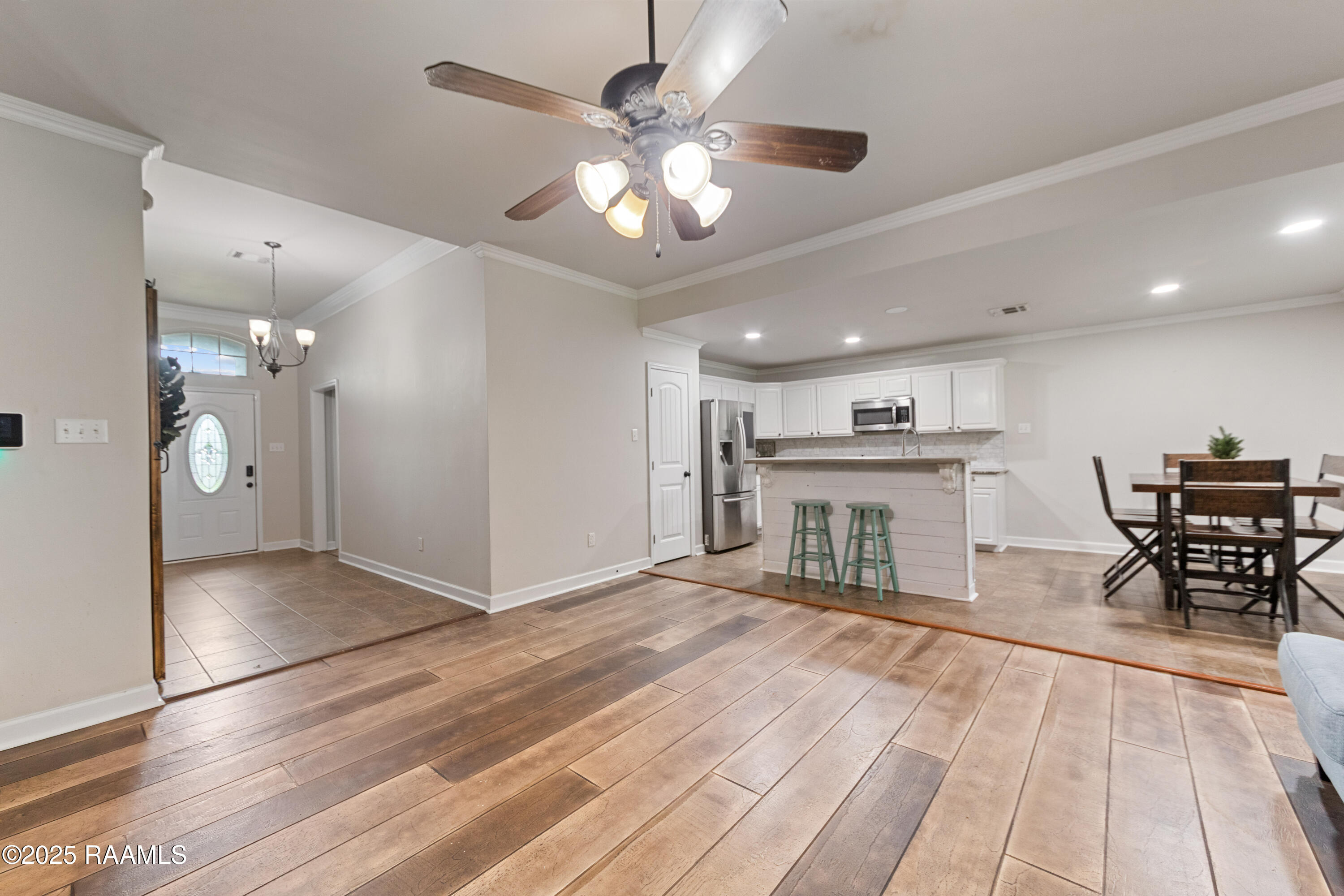 301 Flanders Ridge Drive Youngsville, LA 70592 - Photo 8 of 36 301 Flanders Ridge-28
