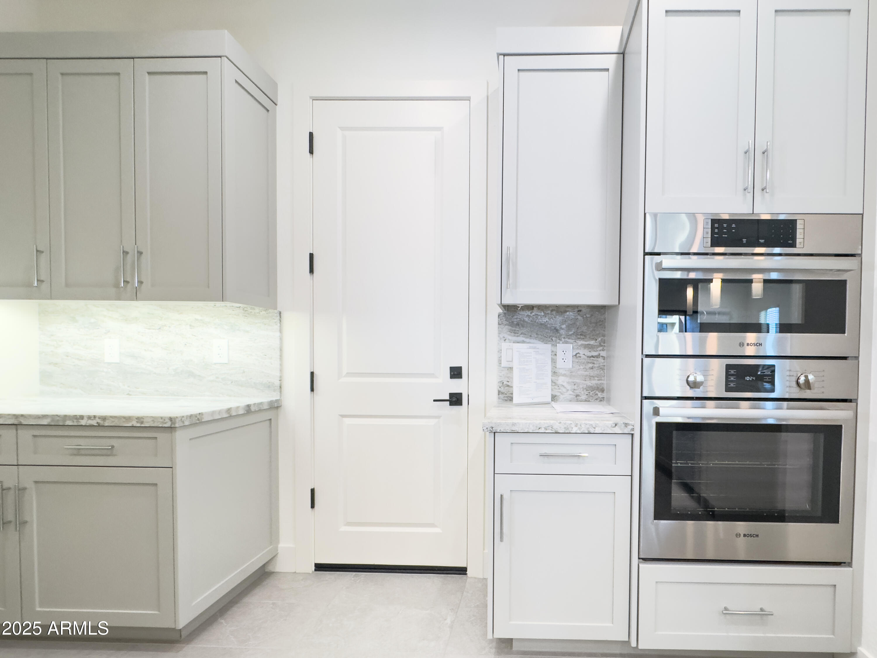 1 Easy Street, Unit 11 Carefree, AZ 85377 - Photo 6 of 40 Kitchen