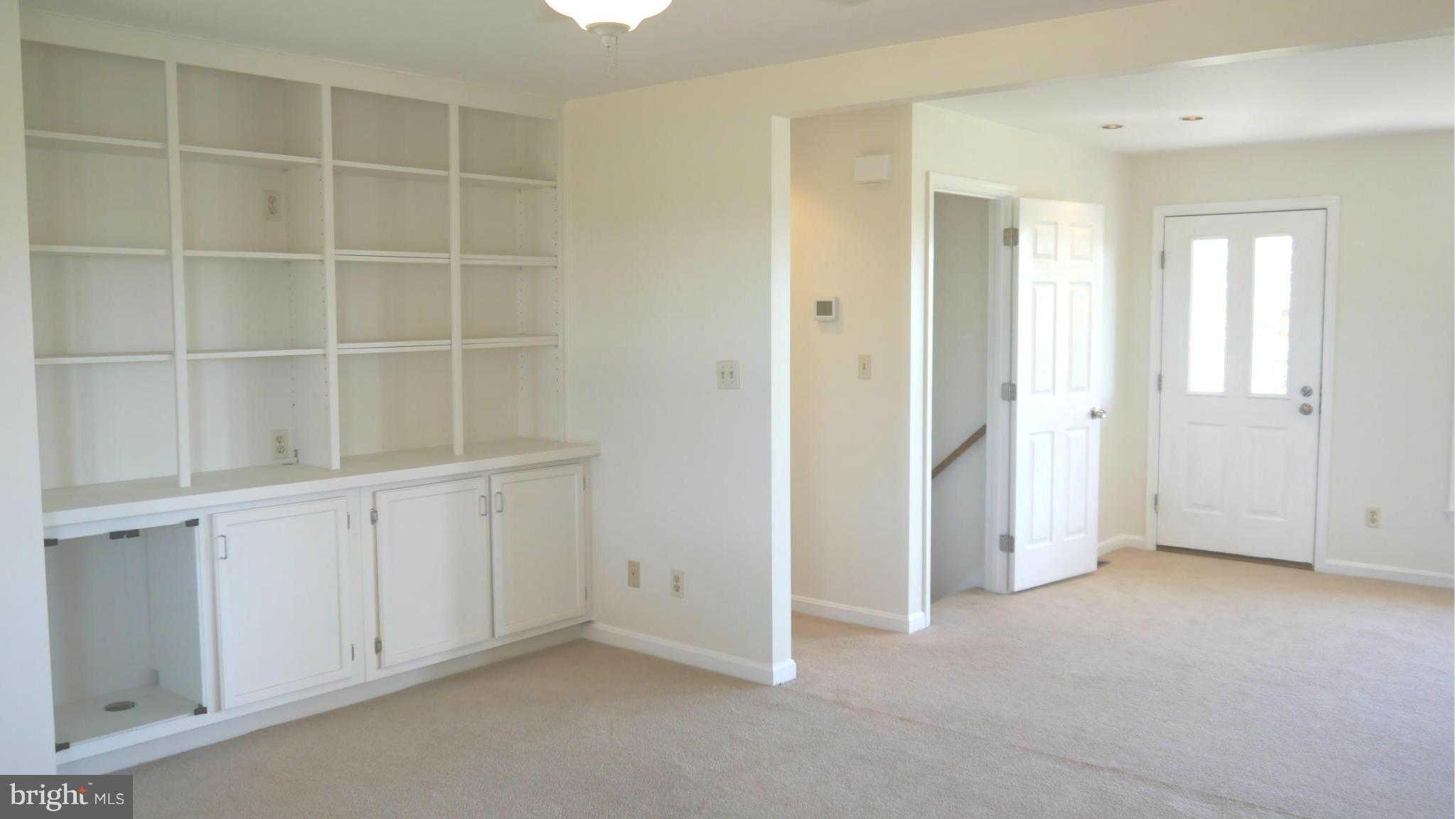 5426 Rocks Road Pylesville, MD 21132 - Photo 19 of 25 Living Room