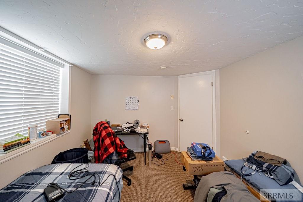 318 South 3rd West Rexburg, ID 83440 - Photo 32 of 43