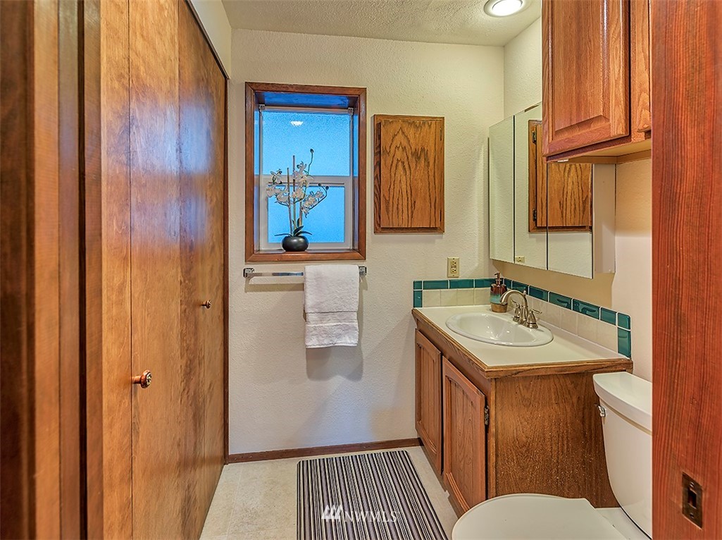 7577 Old Redmond Road, Unit 4 Redmond, WA 98052 - Photo 12 of 15