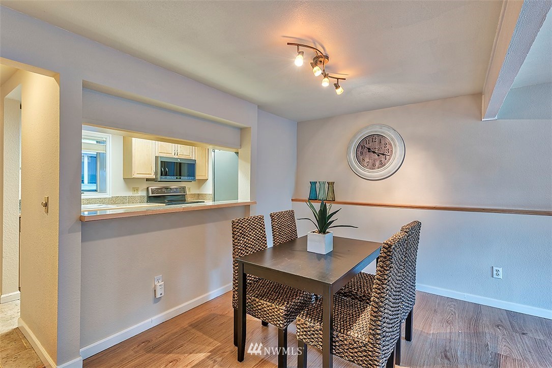 7577 Old Redmond Road, Unit 4 Redmond, WA 98052 - Photo 6 of 15