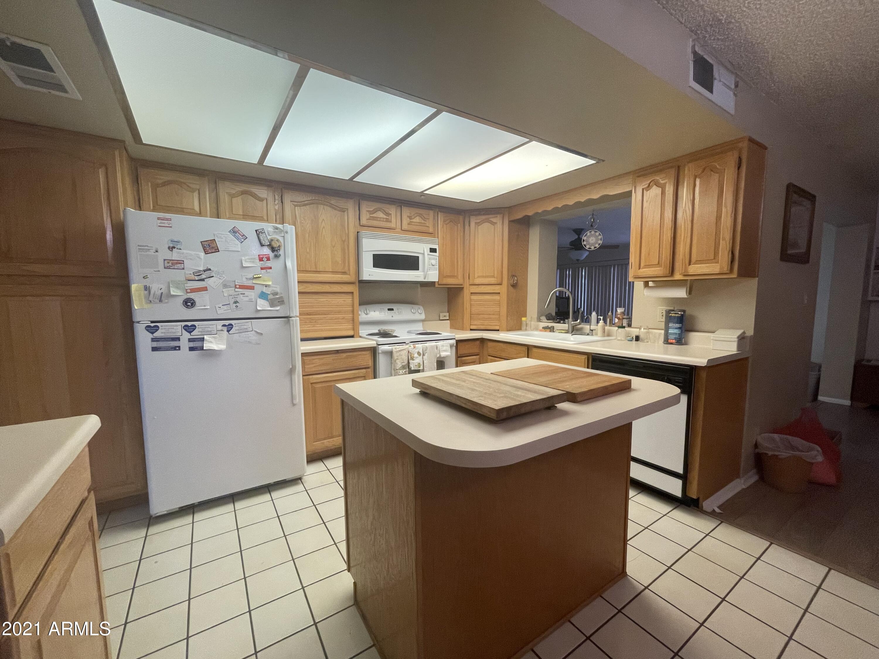 3735 West Hatcher Road Phoenix, AZ 85051 - Photo 4 of 5 image_50394881