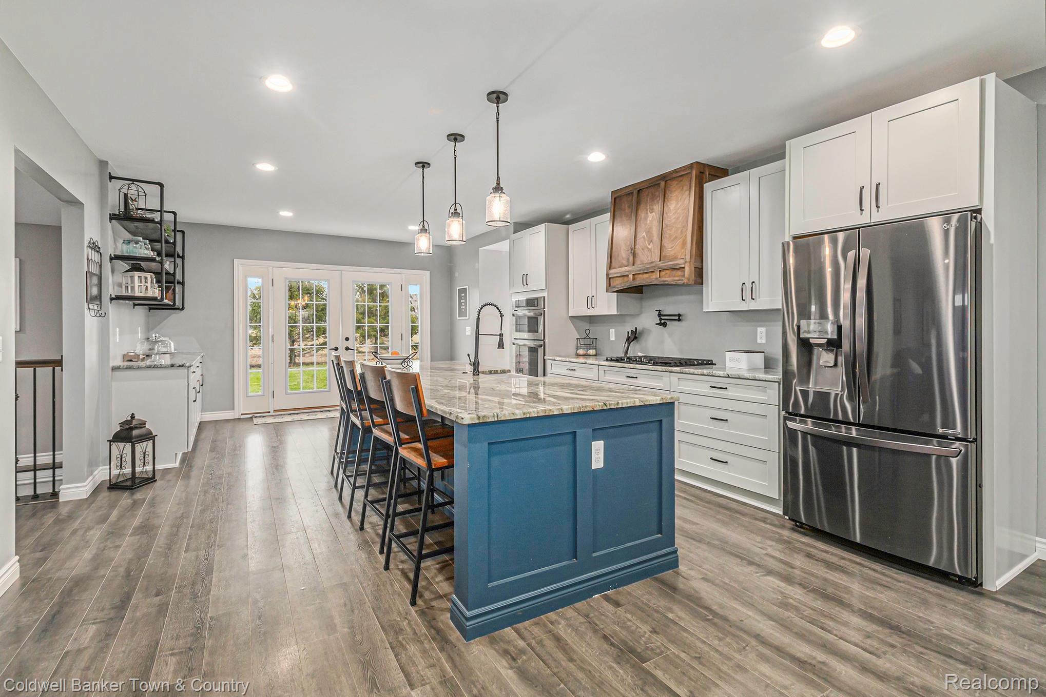 4824 West Hayner Road Fowlerville, MI 48836 - Photo 2 of 39 Kitchen
