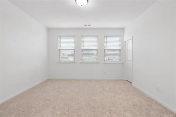 $2,900 | 1637 Winpost Lane Northwest, Atlanta, GA 30318