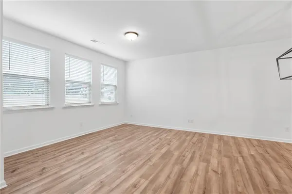 $2,900 | 1637 Winpost Lane Northwest, Atlanta, GA 30318