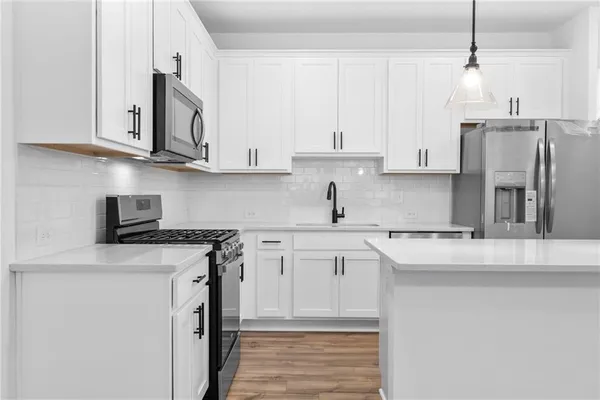$2,900 | 1637 Winpost Lane Northwest, Atlanta, GA 30318