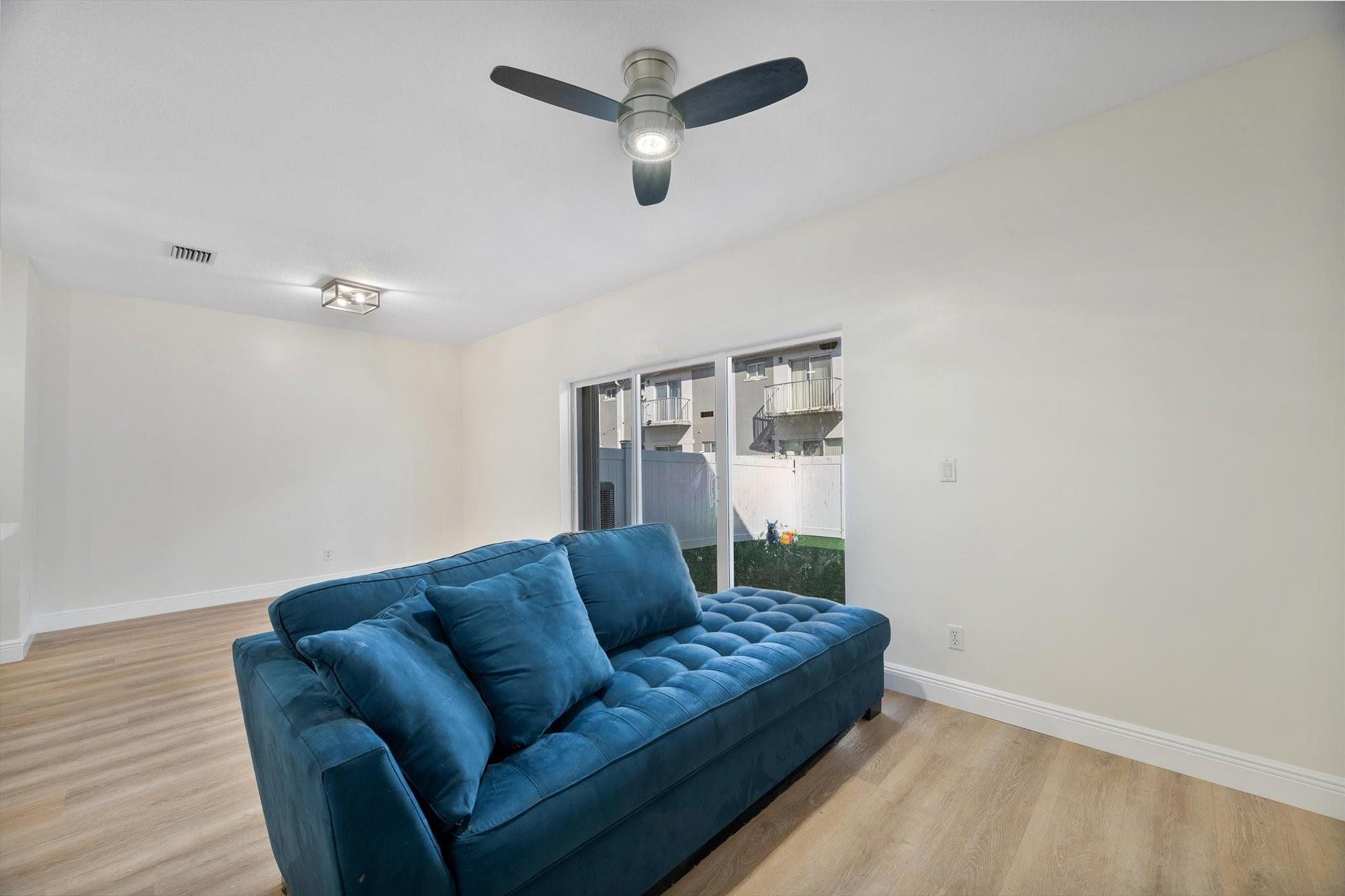 2851 Southwest 127th Way Miramar, FL 33027 - Photo 13 of 40 Photo 13