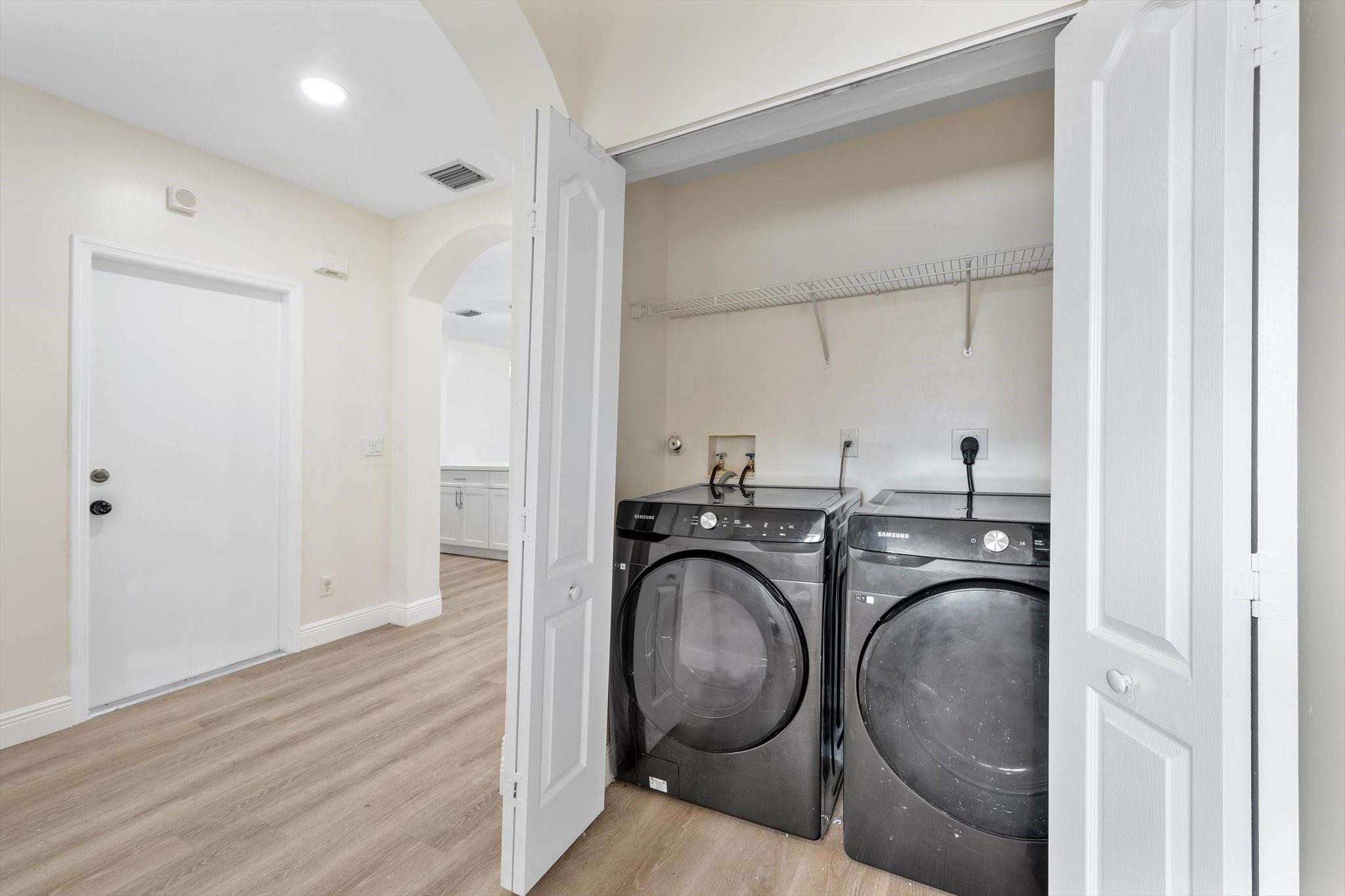 2851 Southwest 127th Way Miramar, FL 33027 - Photo 15 of 40 Photo 15