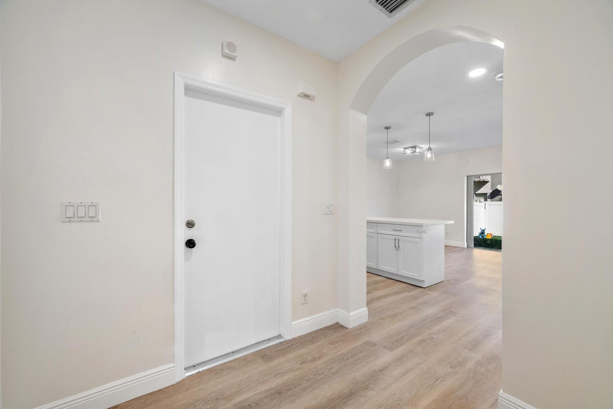 2851 Southwest 127th Way Miramar, FL 33027 - Photo 4 of 40 Photo 4