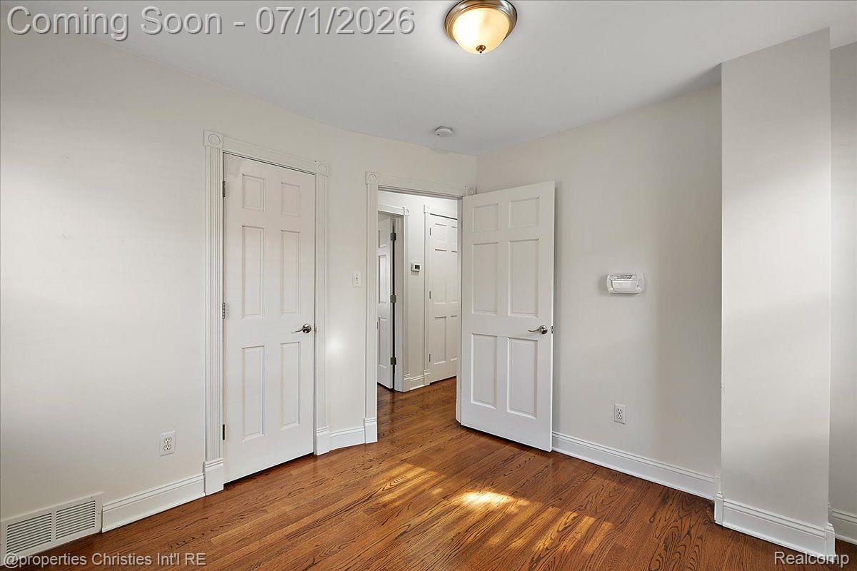 2209 Windemere Road Birmingham, MI 48009 - Photo 17 of 37