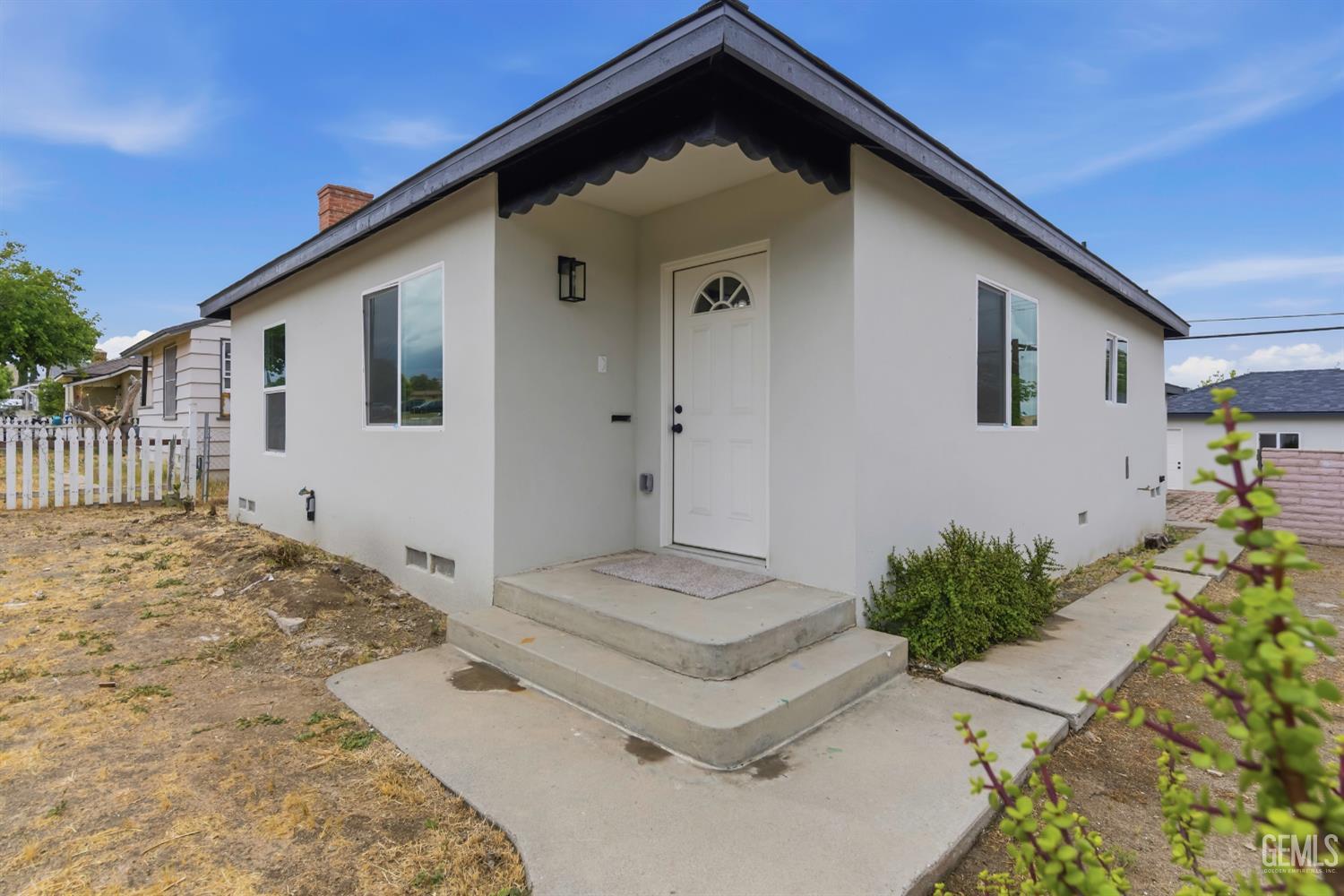 Undisclosed Address Taft, CA 93268 - Photo 6 of 30