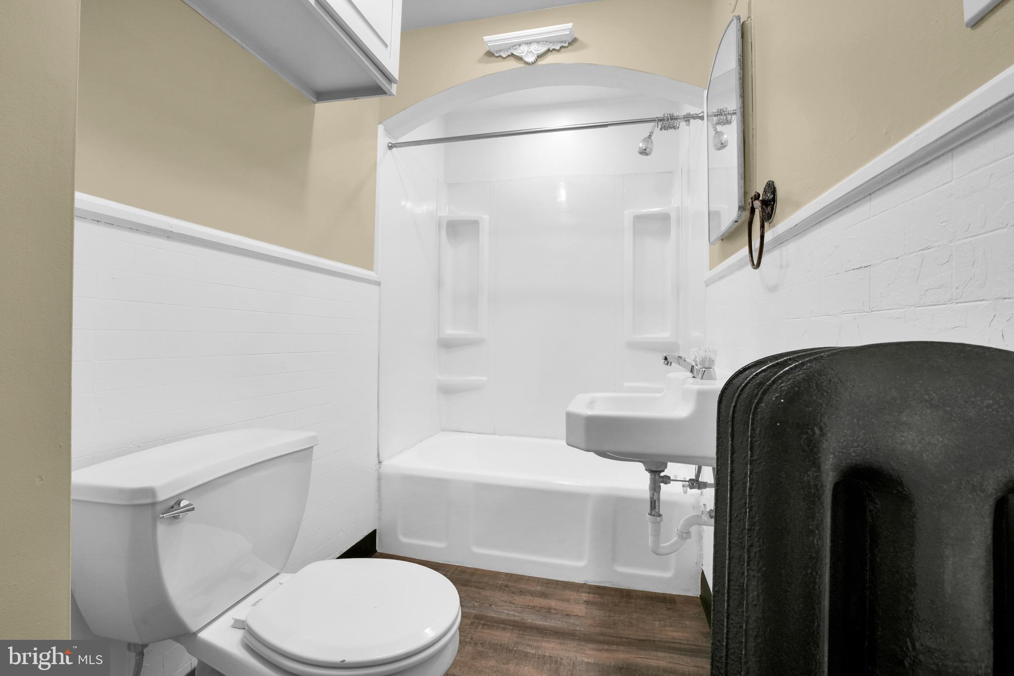 72 North Main Street, Unit 1 Spring City, PA 19475 - Photo 24 of 26