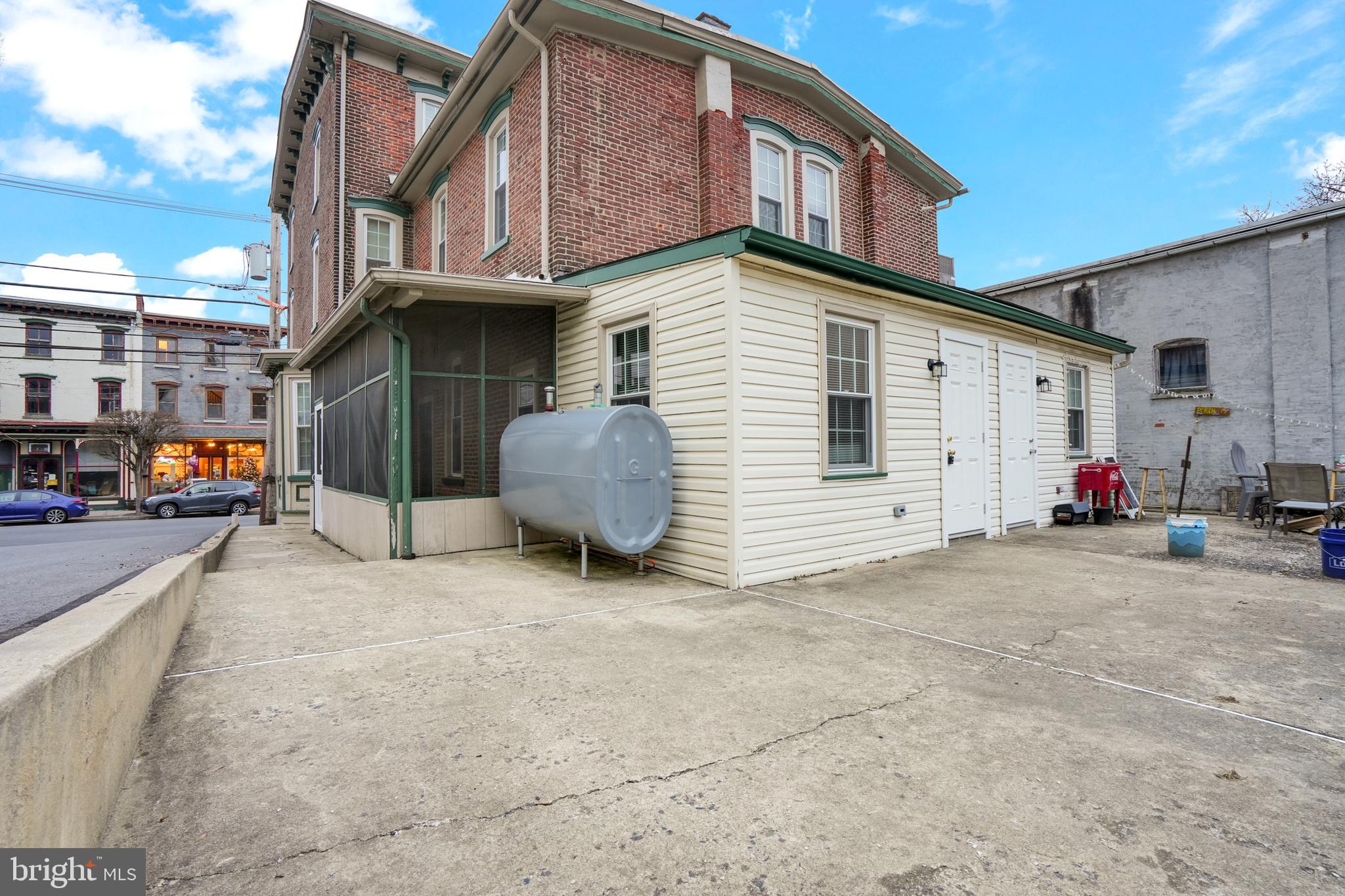 72 North Main Street, Unit 1 Spring City, PA 19475 - Photo 25 of 26